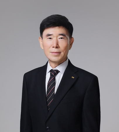 남진현